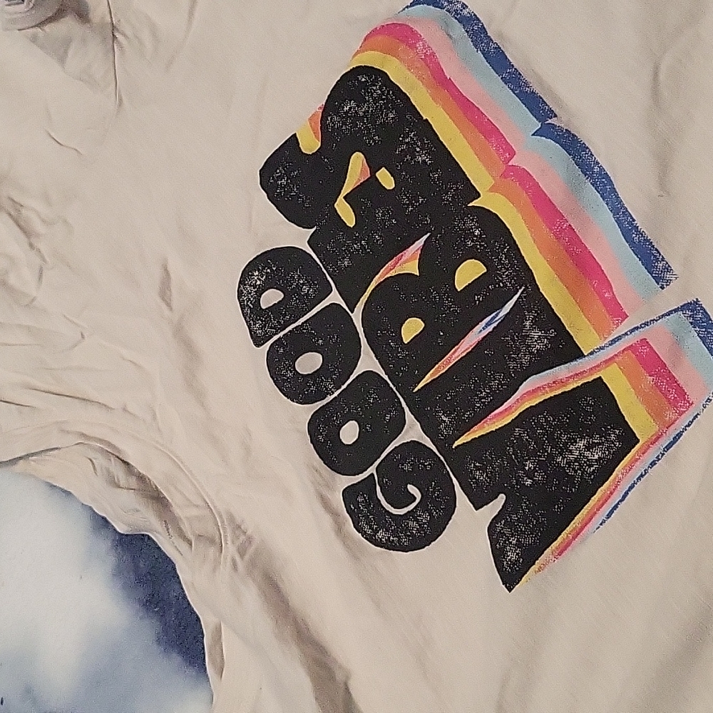 Old navy t-shirt